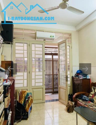 HXH . dương bá trạc P1Q8 sát Q1 - 3.6*13 - 4 tầng.giá 6.65 tỉ - 4