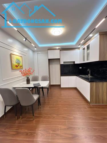 Nhà Đẹp Gần Đường Ô TÔ, Phố Giải Phóng, Hoàng Mai 120m, giá 3.75 tỷ. - 1