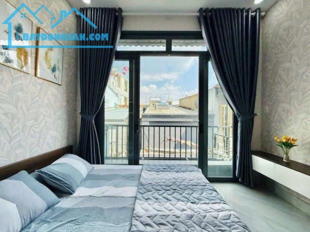 SIÊU PHẨM NHÀ ĐẸP  GÒ VẤP - FULL NỘI THẤT - 30M2 - HẺM BA GÁC - CÁCH ĐƯỜNG SỐ 1 CHỈ 50M - - 1