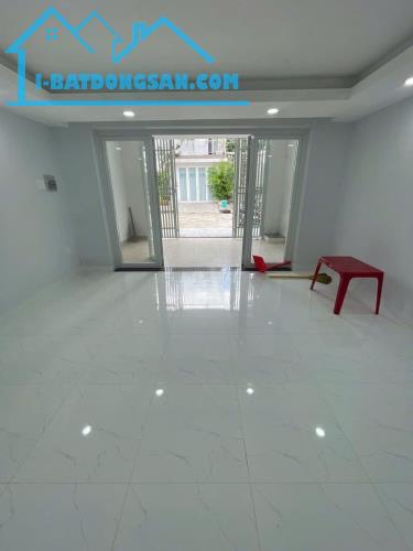 Nhà Mới 1 Lầu Làm Văn Phòng Ngay Trường Tiểu Học Bình Long - 1