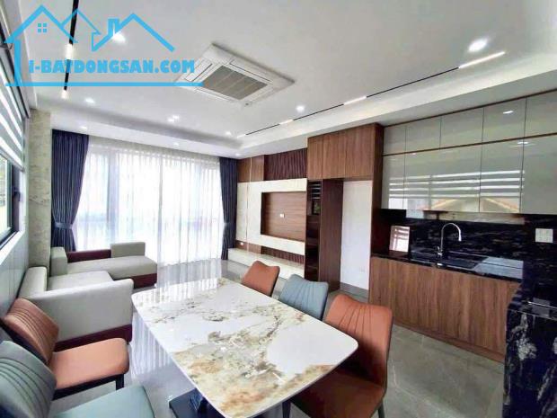 Bán nhà mới đẹp Nguyễn Sơn, thang máy, ô tô vào nhà - 1