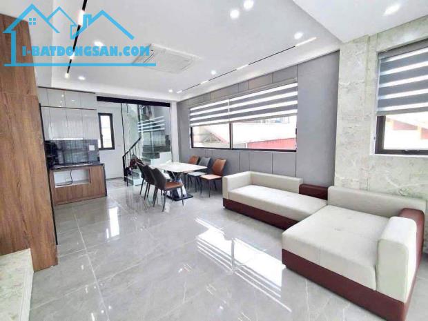 Bán nhà mới đẹp Nguyễn Sơn, thang máy, ô tô vào nhà - 2