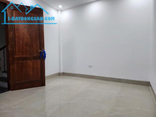 Mặt ngõ 112 thông 84 Ngọc Khánh, kinh doanh, sổ vuông, mặt tiền 8mx DT 40m hiếm 8.98 tỷ. - 3