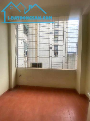 Bán nhà phố Ngọc Lâm 58m,  4 tầng,10m mặt tiền chỉ 8,8 tỷ - 2