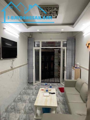 BÁN NHÀ QUẬN 4 GẦN CẦU CALMET, 5 LẦU, 30M2, 5.x TỶ - 2