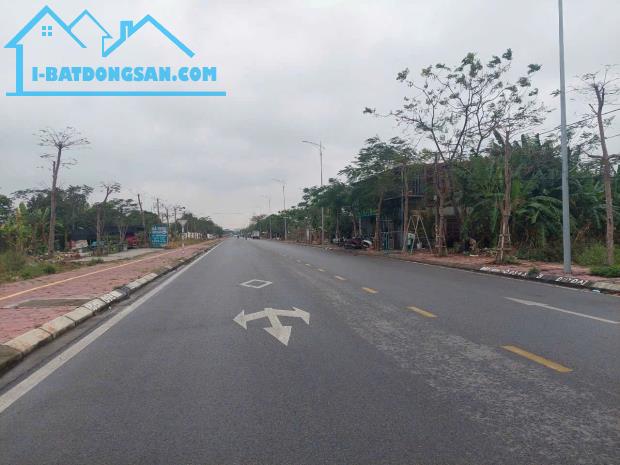 Lô Góc mặt Đường Ngô gia tự, gần Chợ Cá Nam Hải - Hải An, Hải Phòng
