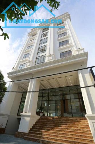 Bán Tòa Văn Phòng Mặt Phố Vương Thừa Vũ, Thanh Xuân DT 348m2, 11T, MT 8.5m. Giá Cực Rẻ