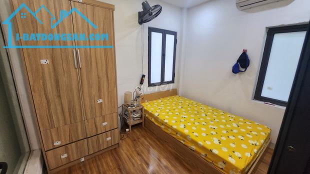 Cho thuê nhà riêng full đồ ở tầng 2 (cổng riêng) 56m2 3PN tại Tổ 17 ngọc thụy - 2