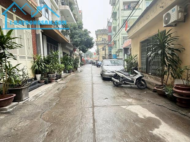 Bán nhà Trần Cung - Phân lô - 2 mặt ngõ ô tô tránh - Nhỉnh 18 tỷ - 2