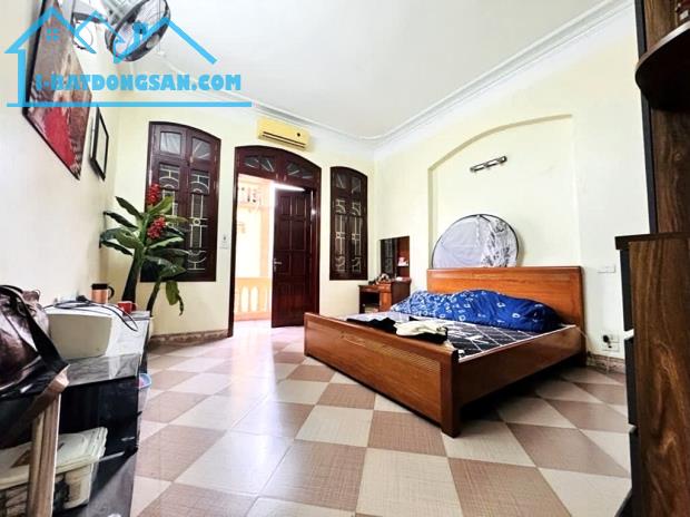 Bán nhà Trần Cung - Phân lô - 2 mặt ngõ ô tô tránh - Nhỉnh 18 tỷ