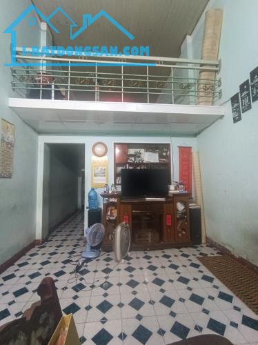 # Nhà kiệt 2.5m gần MT Trần Xuân Lê, Công An Quận, 65m2, nhỉnh 2 tỷ - 3
