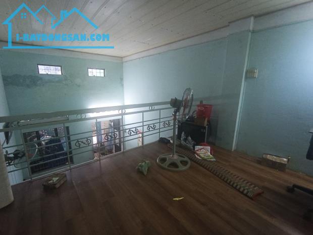 # Nhà kiệt 2.5m gần MT Trần Xuân Lê, Công An Quận, 65m2, nhỉnh 2 tỷ - 2