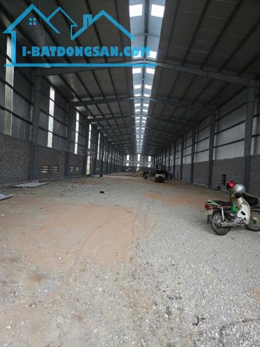 Cho thuê kho 1700m2 cụm công nghiệp Duyên Thái, Huyện Thường Tín, Hà Nội. Lh: 0932871168 - 2