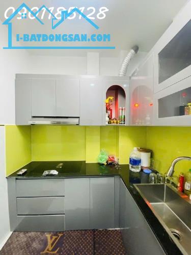VTK2502-41

VY 68 -NGAY CHỢ PHÚ LÂM QUẬN 6 - HẺM XE HƠI THÔNG CÁCH MT BÀ HOM 1 CĂN - - 2