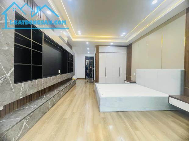 Bán nhà Nguyễn Văn Cừ, Ngọc Lâm 46m2 7T, ngõ thông ô tô, kinh doanh, Chỉ 12.7 Tỷ - 3