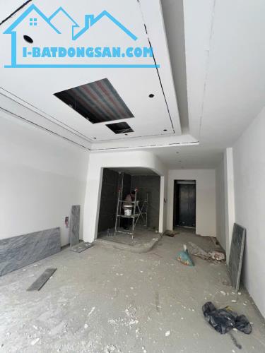 ĐẲNG CẤP KHÁC BIỆT NHÀ MỚI KOONG NGỌC LÂM 45M, 7T, MT4M, THANG MÁY, GARA, Ô TÔ TRÁNH. - 3