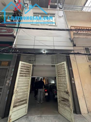 "Bán nhà phố Kim Ngưu, Hai Bà Trưng 65m, 4 tầng, Giá: 17 tỷ. LH: 0937158386 - 1