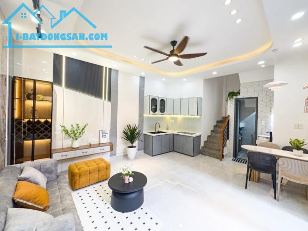 BÁN NHÀ 2 TẦNG, 34M², LÊ VĂN SỸ, P.10, PHÚ NHUẬN - GIÁ 5.9 TỶ - SỔ ĐỎ