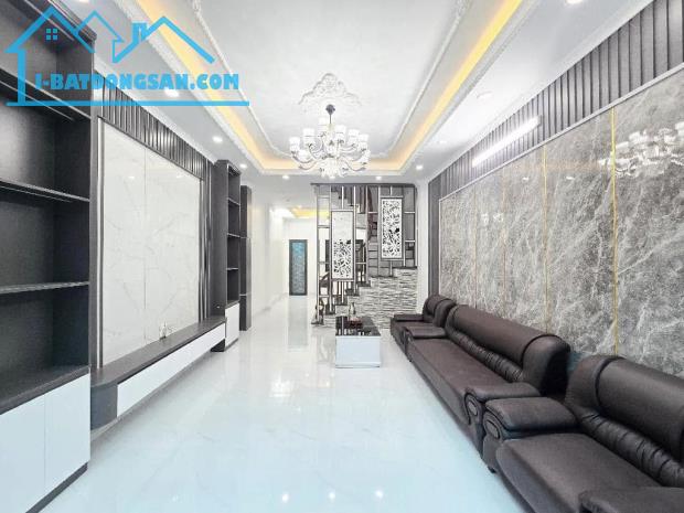 Bán nhà ngõ 364 Minh Khai, gần Times City, 43m2, 6.83 tỷ