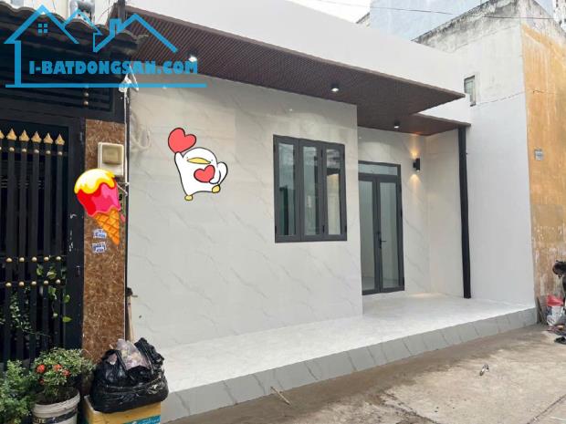 Bán nhà quận tân phú- đường bình long - mới vào ở ngay- 42m2- hẻm 4m 3.15 tỷ - 1