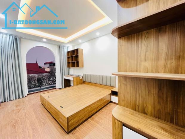 Bán Gấp phân lô, Thang máy ô tô,kinh doanh phố Nguyễn Văn Cừ- Long Biên.DT50m,6T,8.5 tỷ - 4