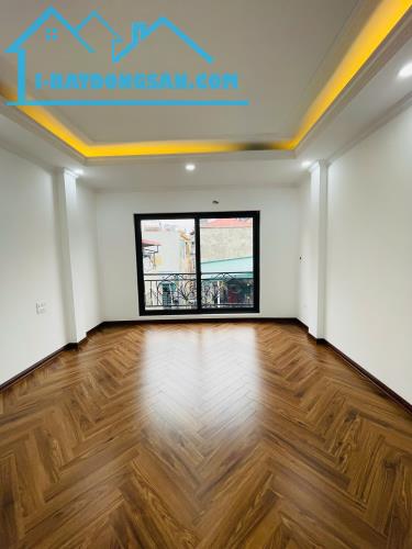 CHÍNH CHỦ BÁN NHÀ TÂY SƠN ĐỐNG ĐA.dt*40m2x6t NHÀ MỚI HOÀN THIỆN.CÁCH Ô TÔ 15m - 5