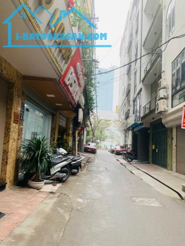 CHO THUÊ Nhà Trung Kính, DT 83m. 6,5 tầng. MT 5,2m, THANG MÁY, NGÕ Ô TÔ