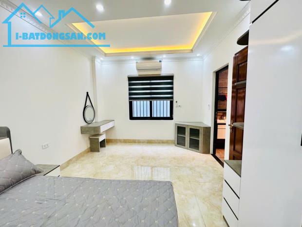 NHÀ MỚI DÂN XÂY LÕI NGUYỄN VĂN CỪ 45M, 7T, MT4M, THANG MÁY, FULL NỘI THẤT, KINH DOANH. - 3