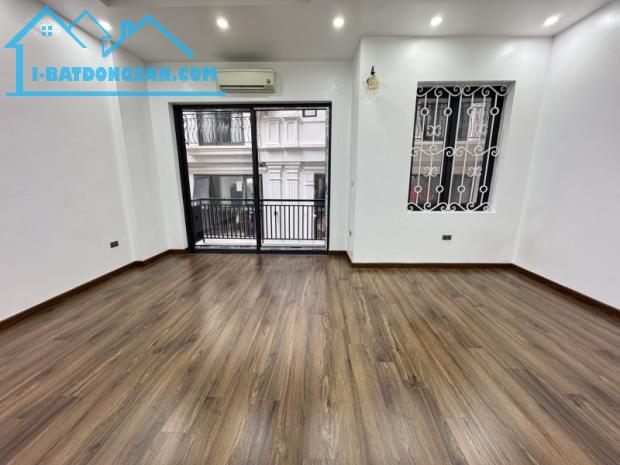 Bán nhà Nguyễn Sơn,Long Biên 5 tầng,68m,Mt5.8m gần oto tránh nhỉnh 13 tỷ - 3