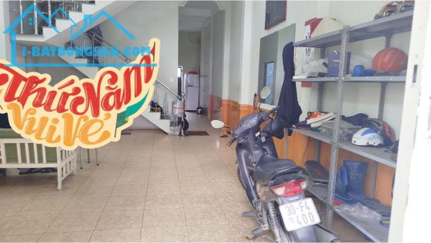 Bán nhà mặt tiền Lê Văn Thịnh, DT 75m2 nhà 2 tầng sát biển giá 4,5 tỷ