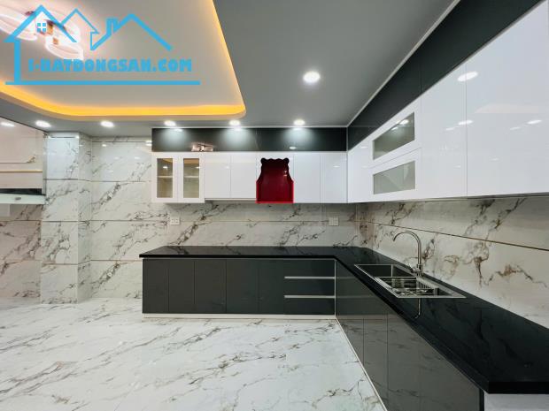 Nhà Mới Xây HXH Sát Chợ Gò Xoài Gần Lê Văn Quới 56m² (4x14) 5 Tầng 5.9 Tỷ SHR