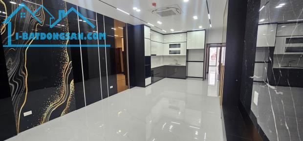 Siêu Hiếm - Kinh Doanh Đỉnh - Thang Máy - Xã Đàn -ĐĐa - Dt:104m2/5tang/4,5mMT*nhỉnh 30 tỷ - 1