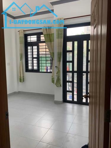 HẺM 5M THÔNG, KỀ BÊN CÔNG VIÊN KÊNH NƯỚC ĐEN, 48M2, 3 TẦNG 4PN GIÁ NHỈNH 5 TỶ - 3