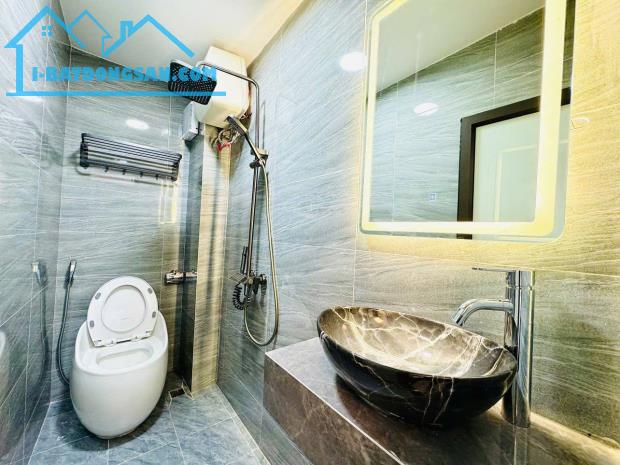 BÁN NHÀ ĐẸP SIÊU HIẾM LÊ DUẨN –HAI BÀ TRUNG DT 30M 5TẦNG MT 4.2M GIÁ 5.1TỶ 20M RA ÔTÔ - 2