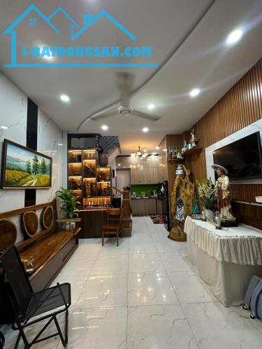 SIÊU PHẨM NHÀ ĐẸP 3 TẦNG NGAY GÒ DẦU TÂN PHÚ SÁT HẺM XE TẢI- 28M2 NỞ HẬU 4.3M -CHỈ 3 TỶ XX - 5