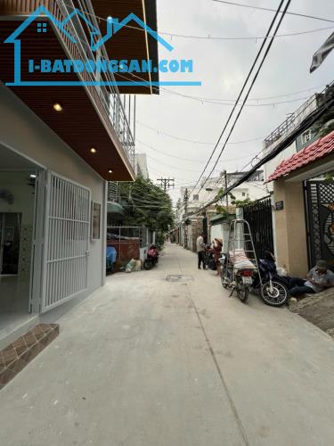 BÁN NHÀ QUẬN 6 - HẺM Ô TÔ - 2 TẦNG 2PN 2WC - NHỈNH 2 TỈ - 3