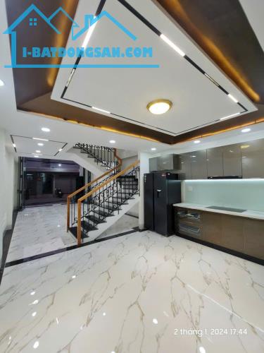 *Nhà bán đường Hoà Bình Phường 5, Quận 11, 5 Tầng-70m2 Ngang Hiếm 5.2mX13.5)10.7Tỷ TL - 2