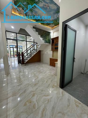 Cho thuê nhà 1 trệt 2 lầu cổng sau công ty Pouchen,Phường Hoá An, Biên Hòa 70m2 Gía 9Triệu - 3