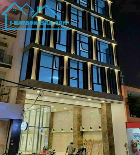 Bán Tòa Văn Phòng Mặt Phố Lê Văn Lương, Thanh Xuân DT 295m2, 9T, MT 10m. Giá Cực Rẻ