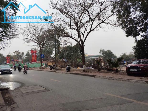 bán nhà Hoàng Mai 120m Kim Giang, ô to vào nhà, nhà đẹp