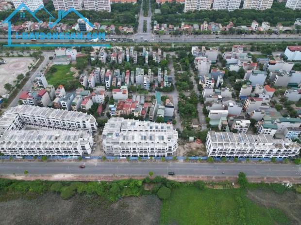 Bán lô đất đẹp, 60 m2 khuôn đất vuông vắn tại Tái định cư Trâu Quỳ.