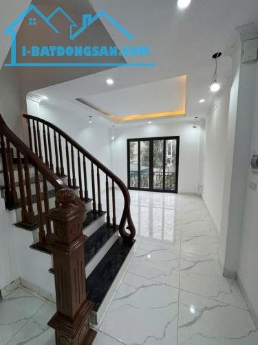 Nhà riêng 40m2 Đường Lạc Thị, Xã Ngọc Hồi, Thanh Trì , với DT: 40m², giá 6,25 tỷ - 2