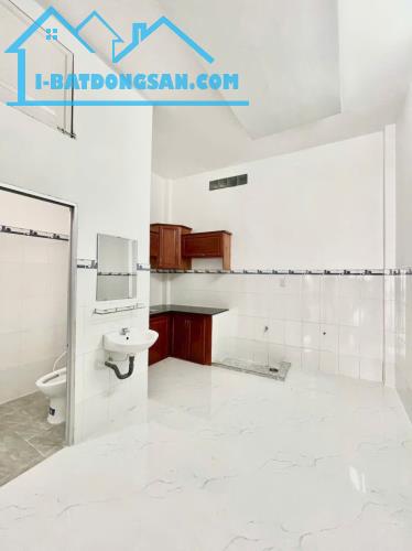 Bán nhà hẻm 387 trần nam phú gần đại học y dược cần thơ giá 2,490 tỷ - 2