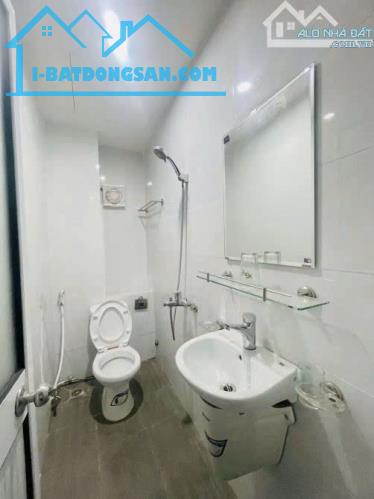 Nhà hiếm phố Minh Khai; Trung tâm dân cư đông đúc. - 5