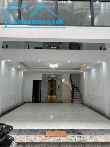 Bán nhà Sài Đồng, giá 12 tỷ, 70m2, 6PN, 7 tầng Thang Máy, Ô tô tránh, Kinh Doanh - 1