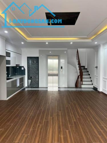 Bán nhà Sài Đồng, giá 12 tỷ, 70m2, 6PN, 7 tầng Thang Máy, Ô tô tránh, Kinh Doanh - 3