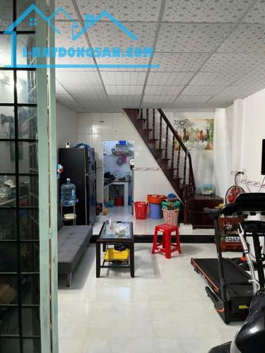 + 👉 SỐC SIÊU PHẨM GẤP GẤP BÁN NHÀ Đ SỐ 4 BÌNH TÂN 4*8M 2L CHỈ 2,4T - 4