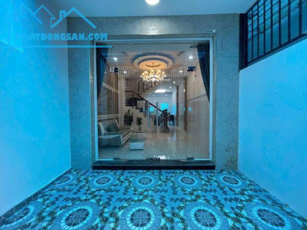 Bán Nhà 2 Lầu Hẻm Xe Hơi 1979 Huỳnh Tấn Phát - 4m x 14m - Giá: 5 Tỷ 500 triệu - 1