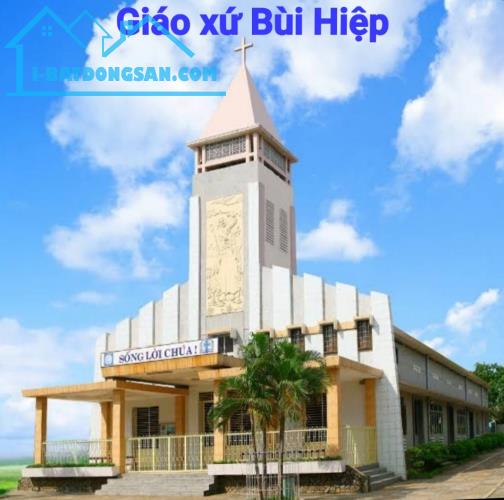 BÁN LỖ NHÀ TAM HIỆP, 1TRỆT 1LẦU MỚI ĐẸP, 3 MẶT ĐƯỜNG, SỔ HỒNG THỔ CƯ