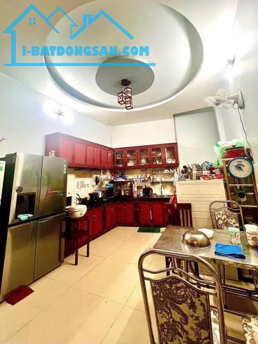 **QUẬN 5 Bán gấp căn nhà 5 tầng Thang máy đường Trần Tuấn KhảI - Bùi Hữu Nghĩa, chỉ 15.3